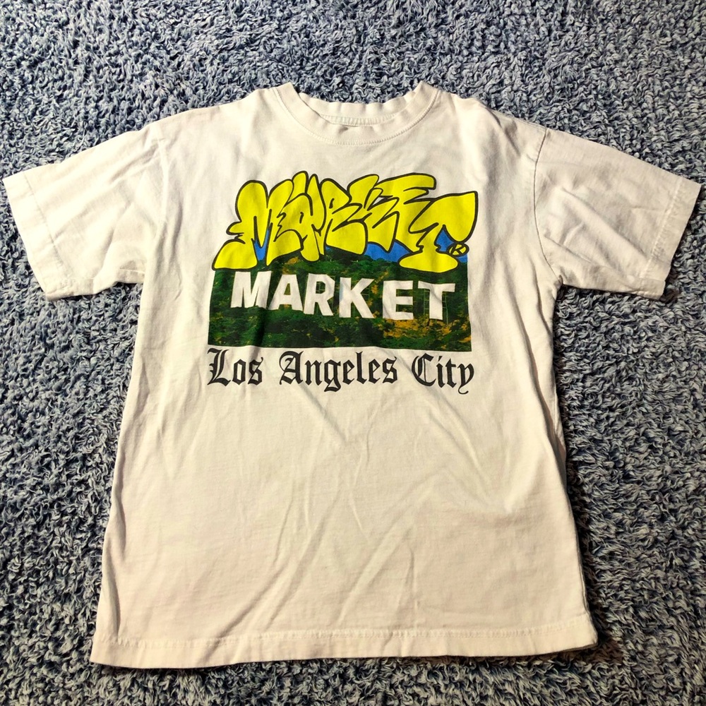 Market- Los angles White T Men's Medium